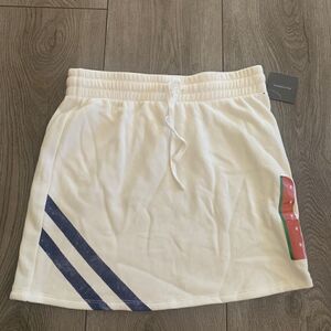 Grayson threads skirt